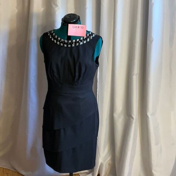 Black sleeveless dress with jeweled neckline in size 10 by CONNECTED APPAREL - Picture 1 of 12